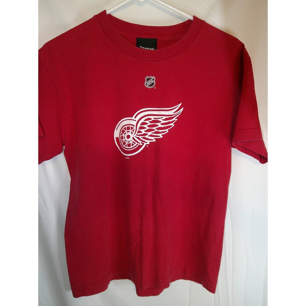 Vintage Reebok‎ Detroit Red Wings Howard 35 NHL Hockey T-Shirt Youth Large